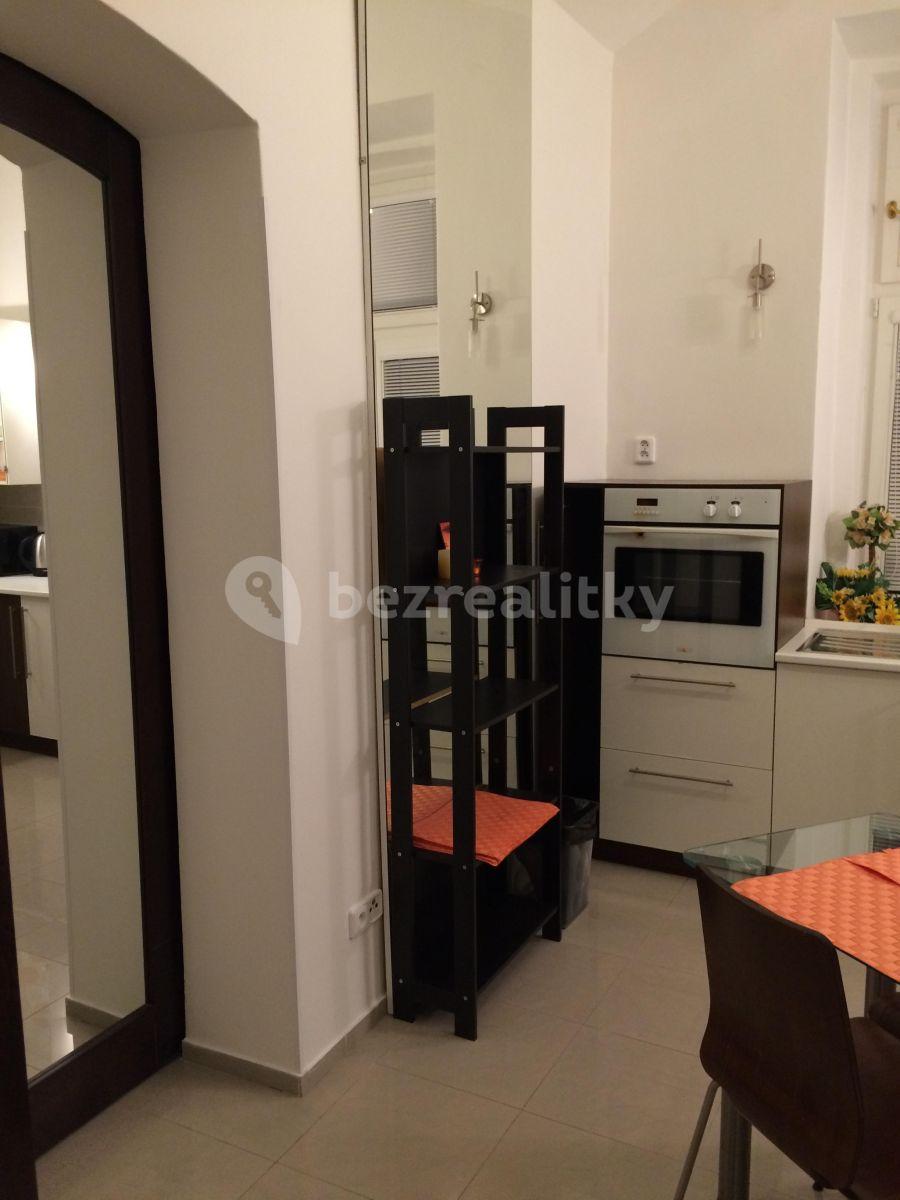 2 bedroom flat to rent, 60 m², Lublaňská, Prague, Prague