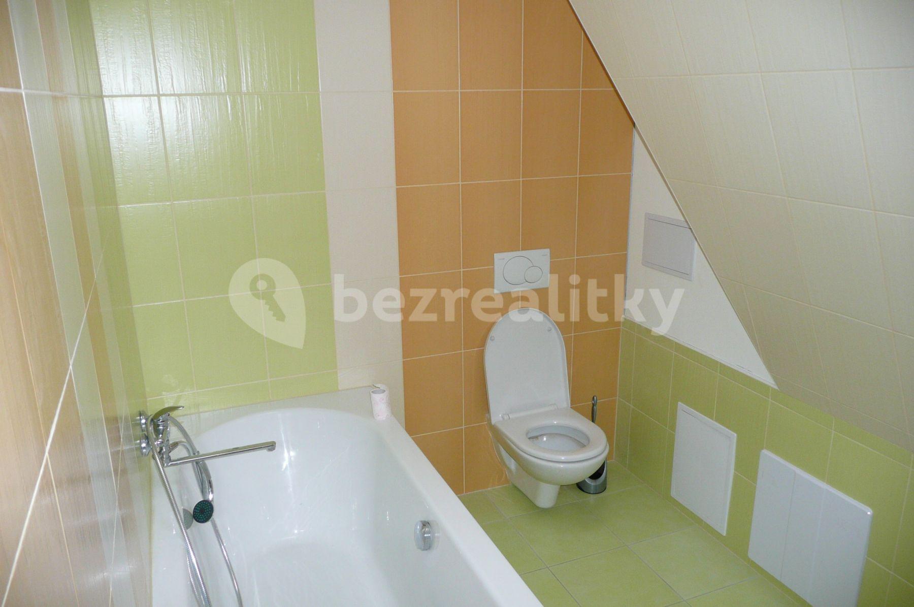 2 bedroom with open-plan kitchen flat to rent, 82 m², Sokolská, Liberec, Liberecký Region