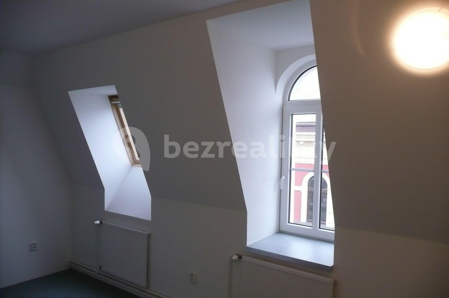 2 bedroom with open-plan kitchen flat to rent, 82 m², Sokolská, Liberec, Liberecký Region