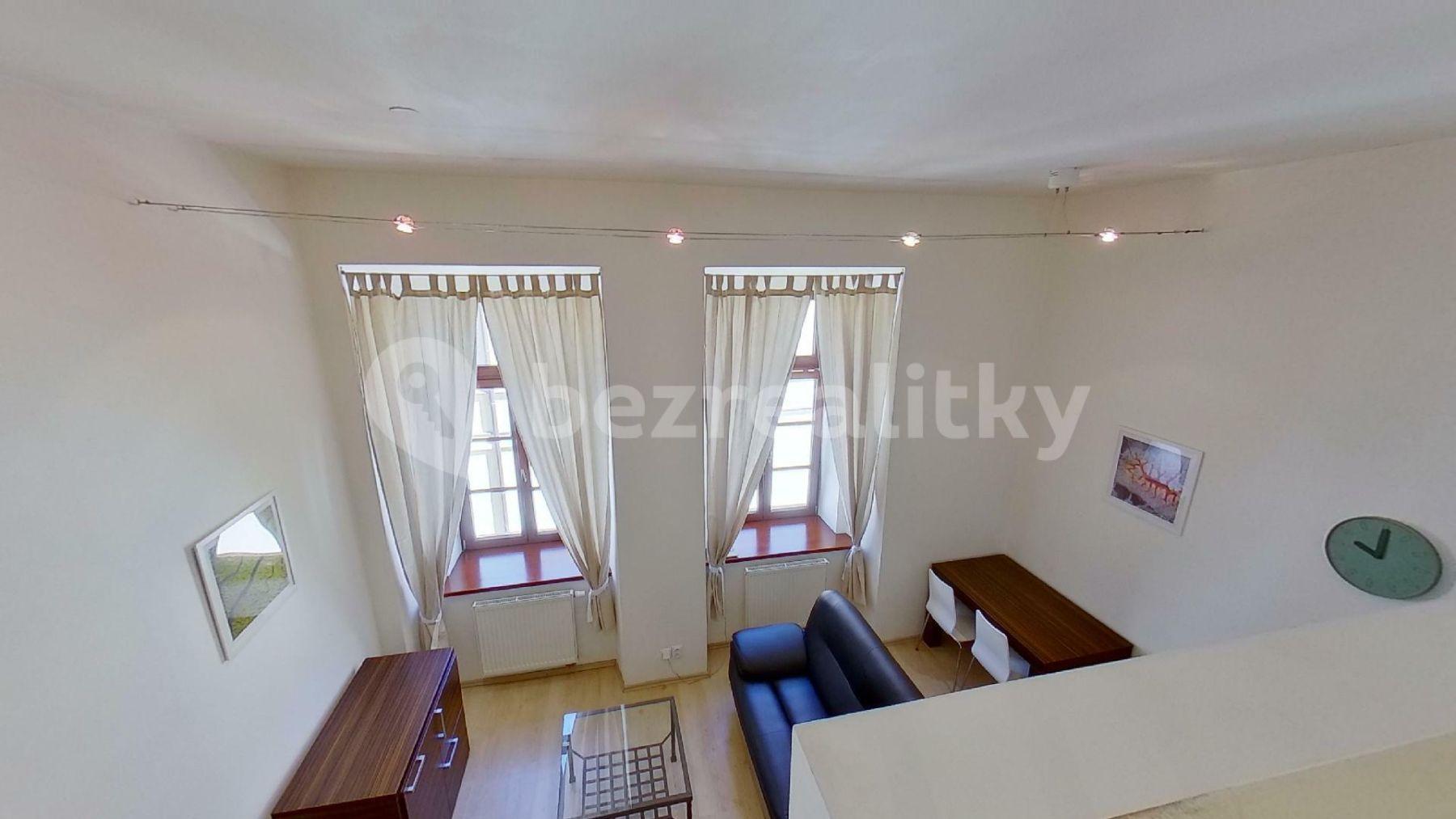 Studio flat to rent, 36 m², Špitálská, Hradec Králové, Královéhradecký Region