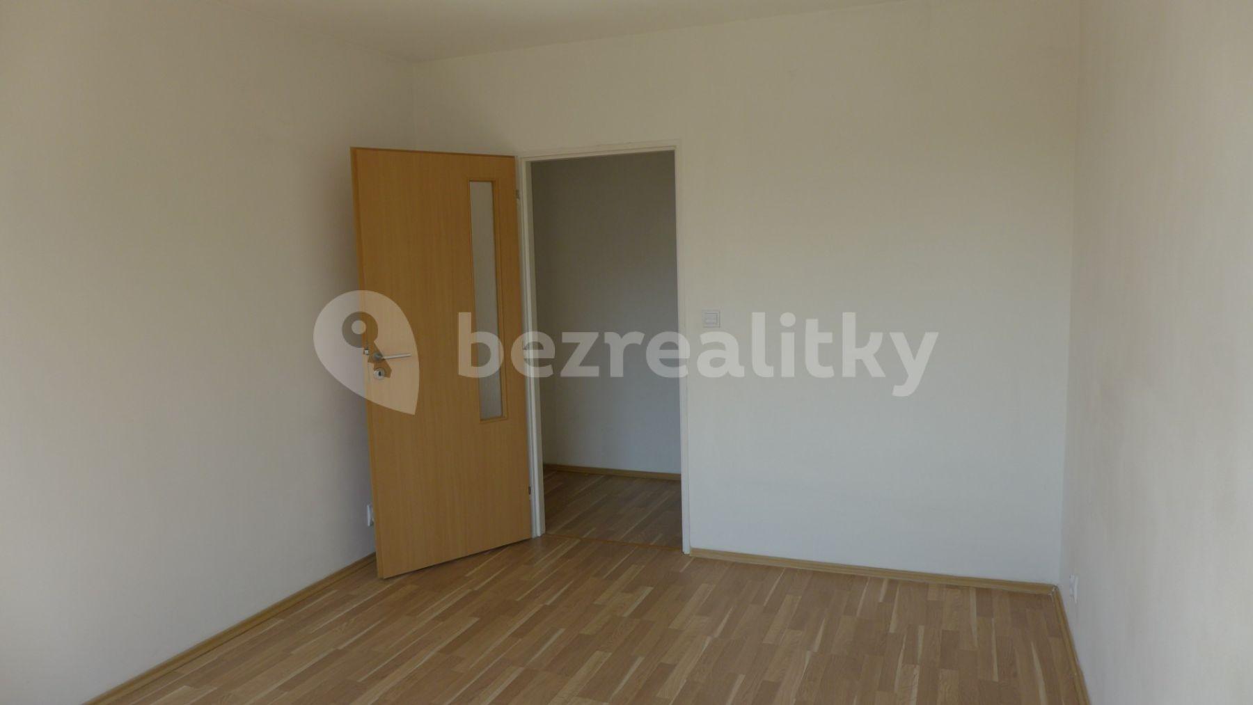 2 bedroom flat to rent, 45 m², Kardašovská, Prague, Prague