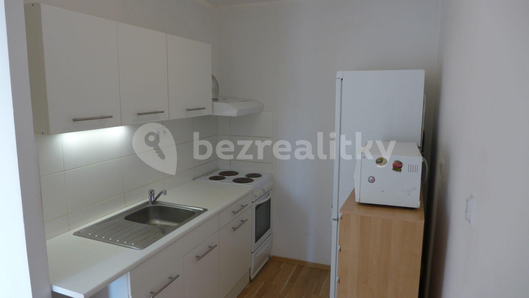 2 bedroom flat to rent, 45 m², Kardašovská, Prague, Prague