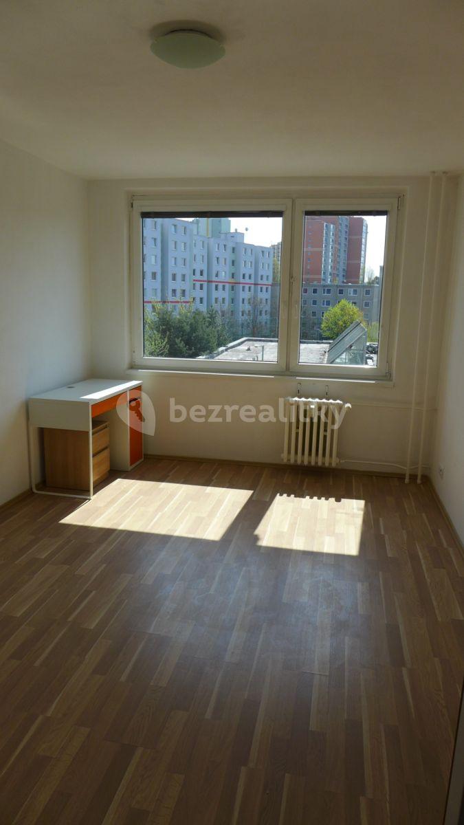 2 bedroom flat to rent, 45 m², Kardašovská, Prague, Prague