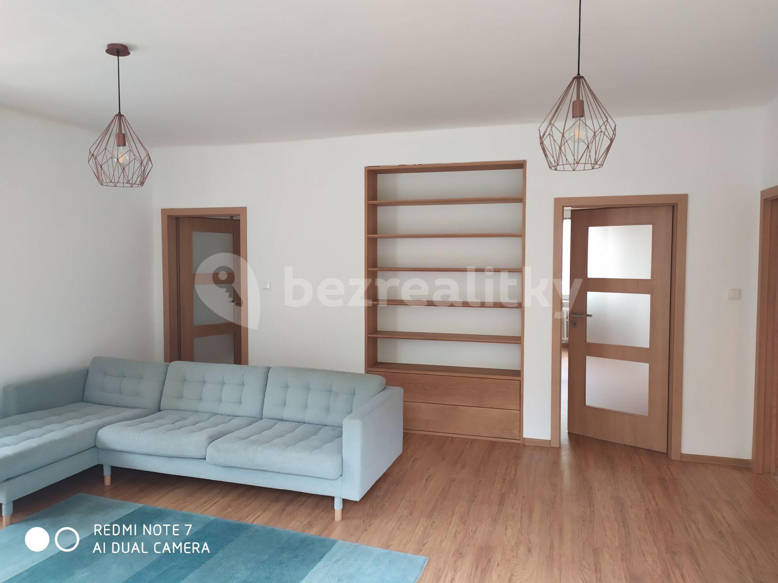 2 bedroom with open-plan kitchen flat to rent, 74 m², Na okraji, Prague, Prague