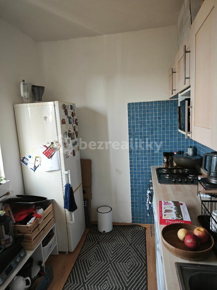 2 bedroom flat to rent, 52 m², Olbrachtova, Prague, Prague