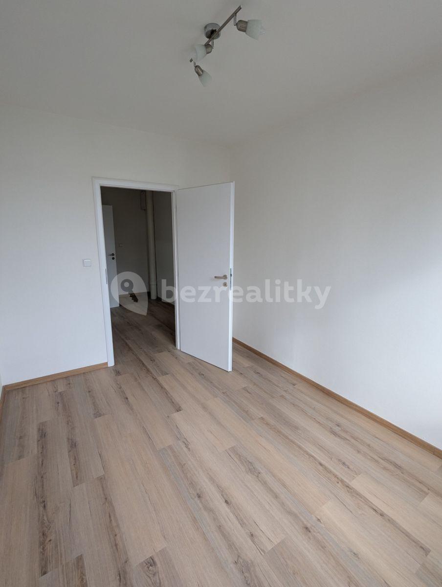 1 bedroom with open-plan kitchen flat to rent, 40 m², Plamínkové, Prague, Prague