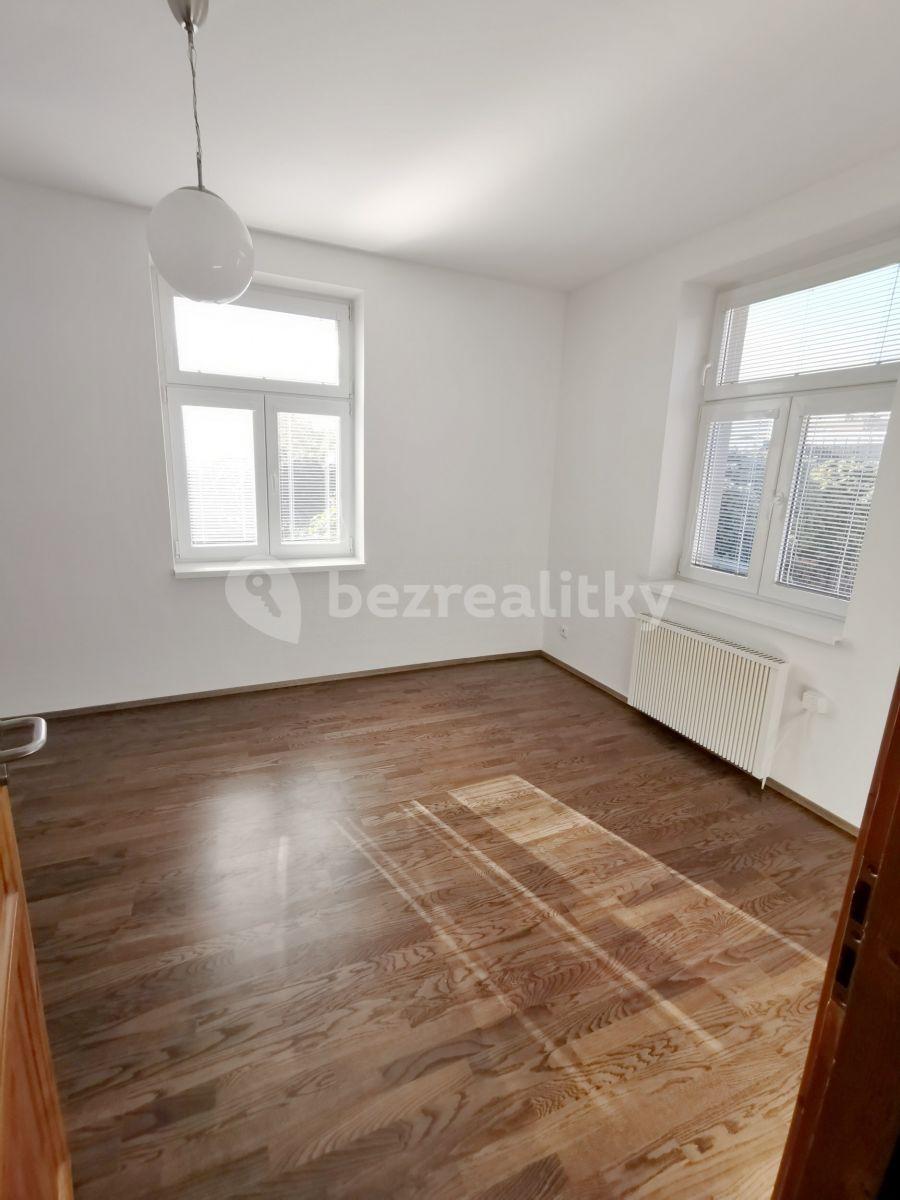 2 bedroom with open-plan kitchen flat to rent, 64 m², Na Slovance, Prague, Prague