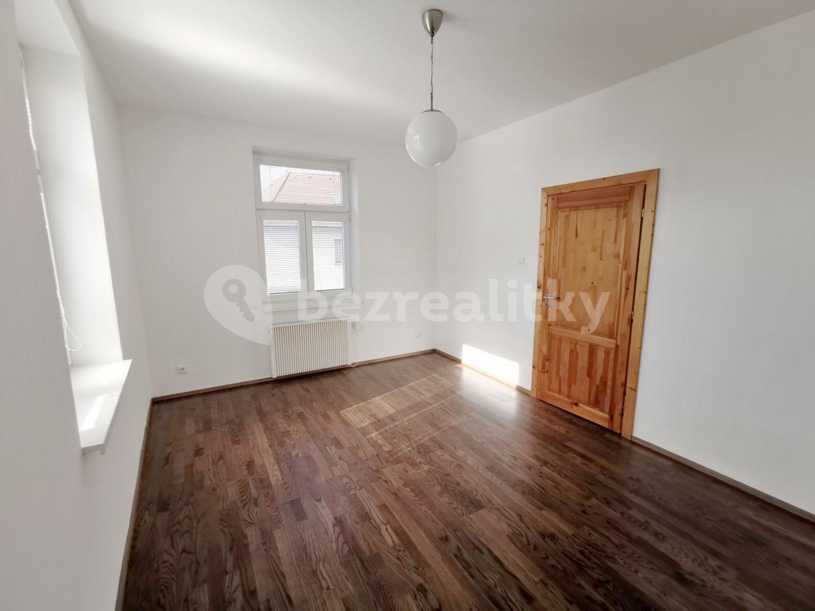 2 bedroom with open-plan kitchen flat to rent, 64 m², Na Slovance, Prague, Prague