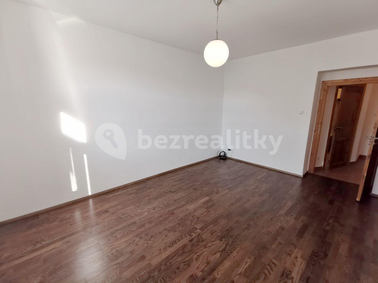 2 bedroom with open-plan kitchen flat to rent, 64 m², Na Slovance, Prague, Prague