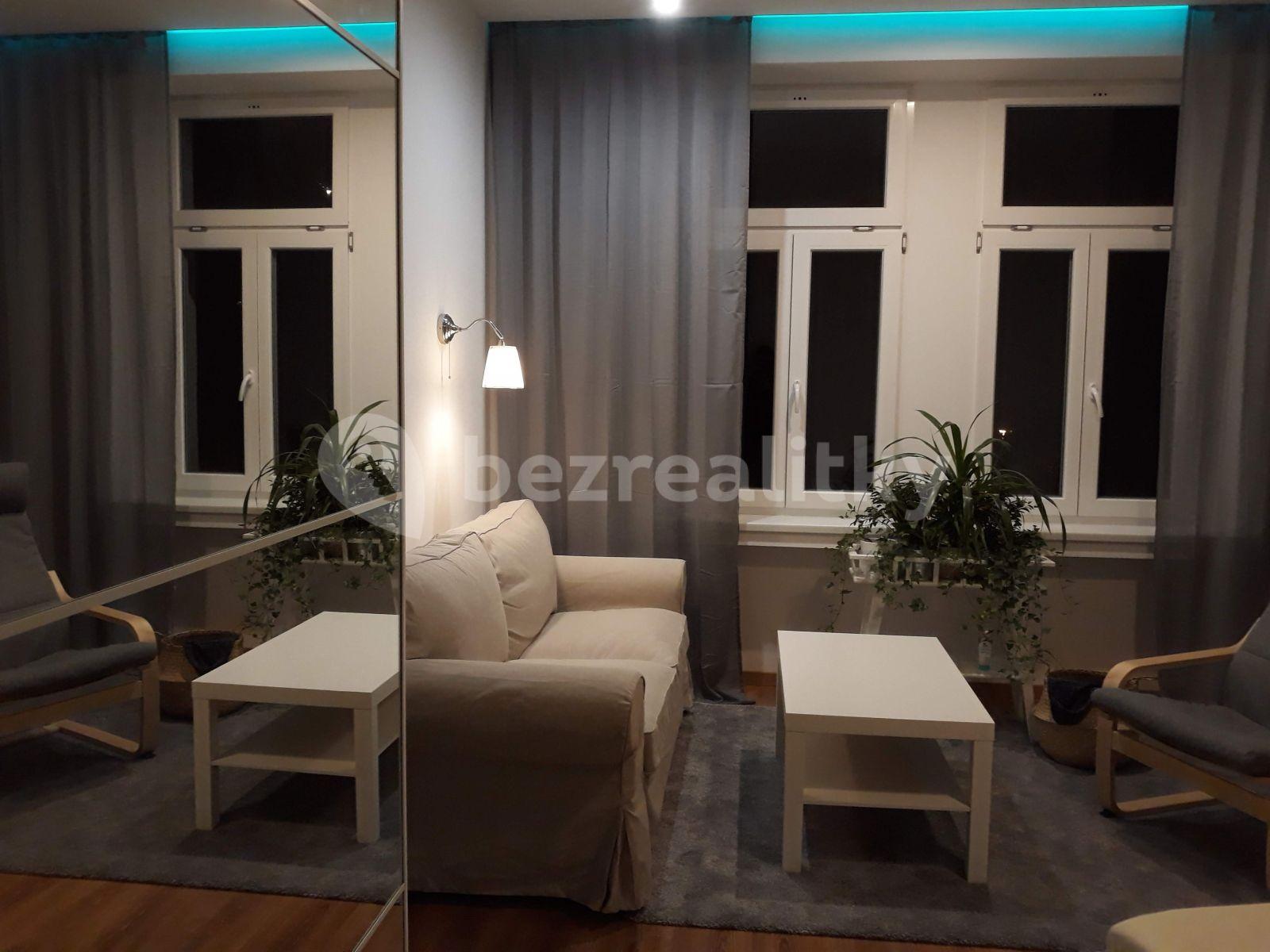 1 bedroom with open-plan kitchen flat to rent, 54 m², Nuselská, Prague, Prague