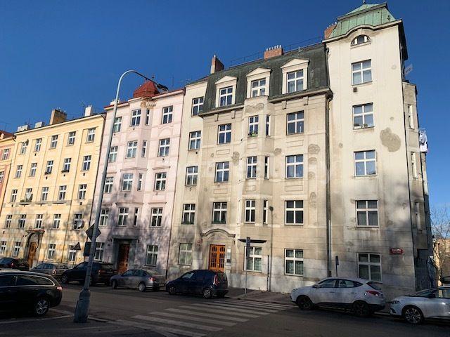 1 bedroom with open-plan kitchen flat to rent, 60 m², Čiklova, Prague, Prague