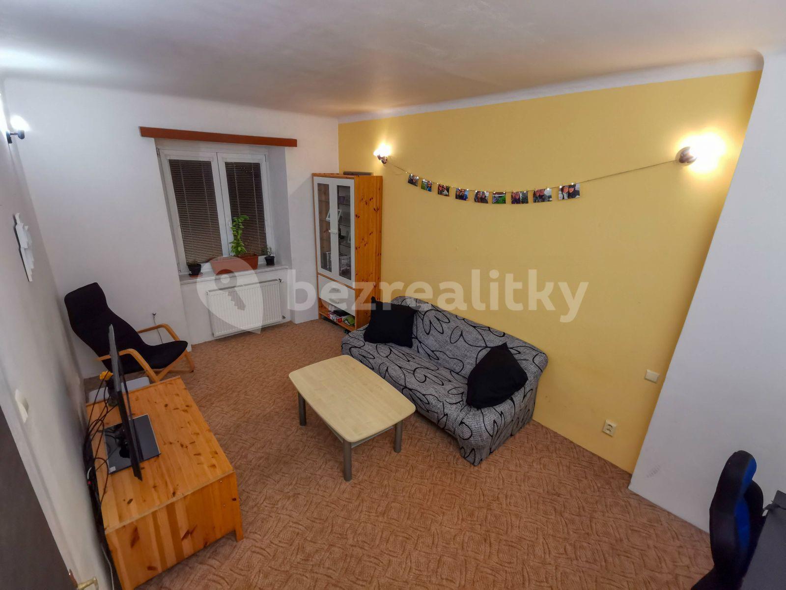 2 bedroom flat to rent, 55 m², Šaldova, Prague, Prague