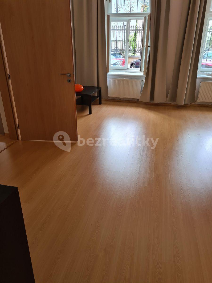 2 bedroom flat to rent, 85 m², Petřínská, Prague, Prague