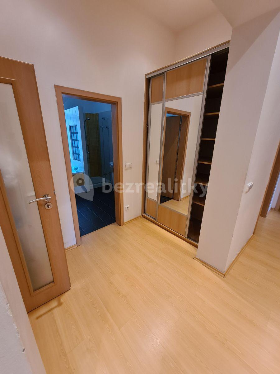 2 bedroom flat to rent, 85 m², Petřínská, Prague, Prague