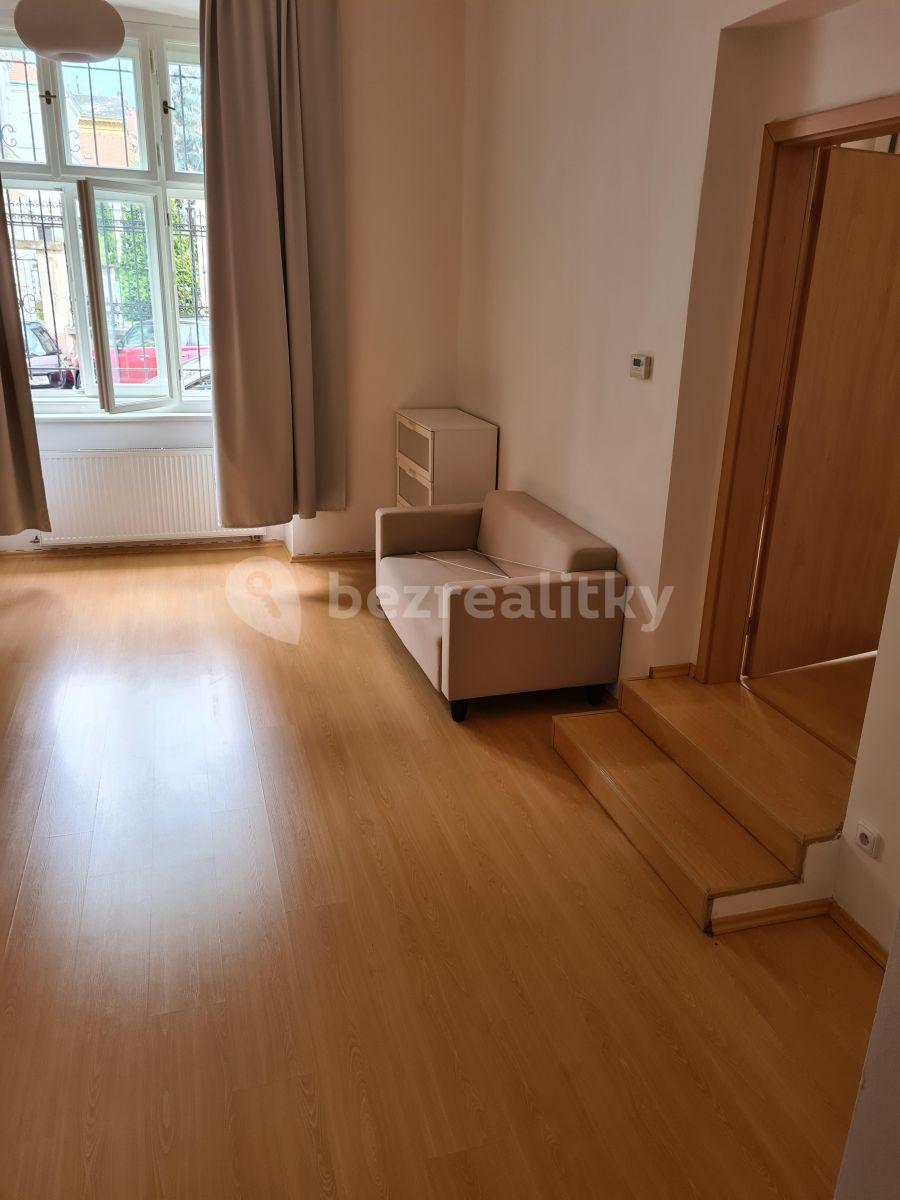 2 bedroom flat to rent, 85 m², Petřínská, Prague, Prague