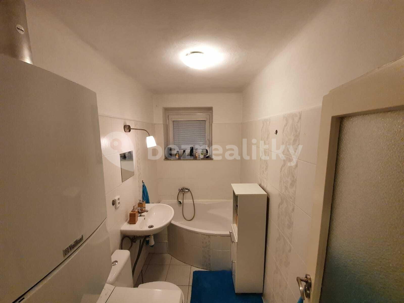 2 bedroom flat to rent, 50 m², Vostrovská, Prague, Prague