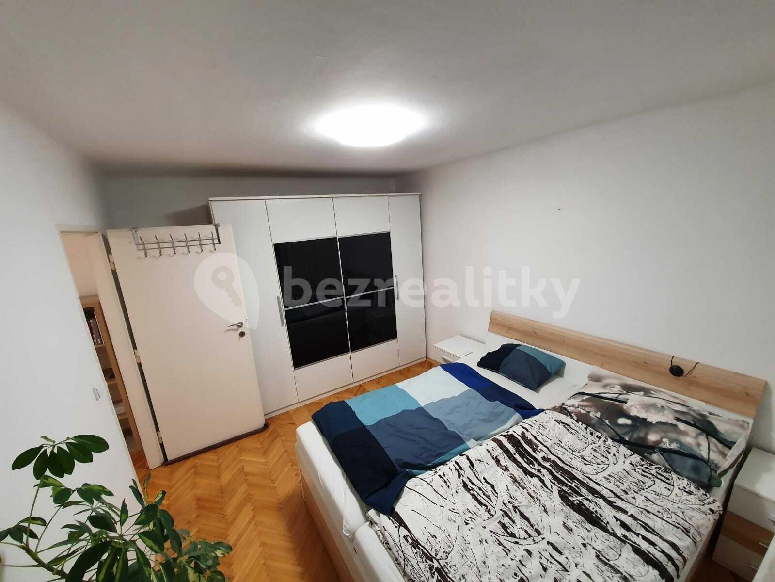 2 bedroom flat to rent, 50 m², Vostrovská, Prague, Prague