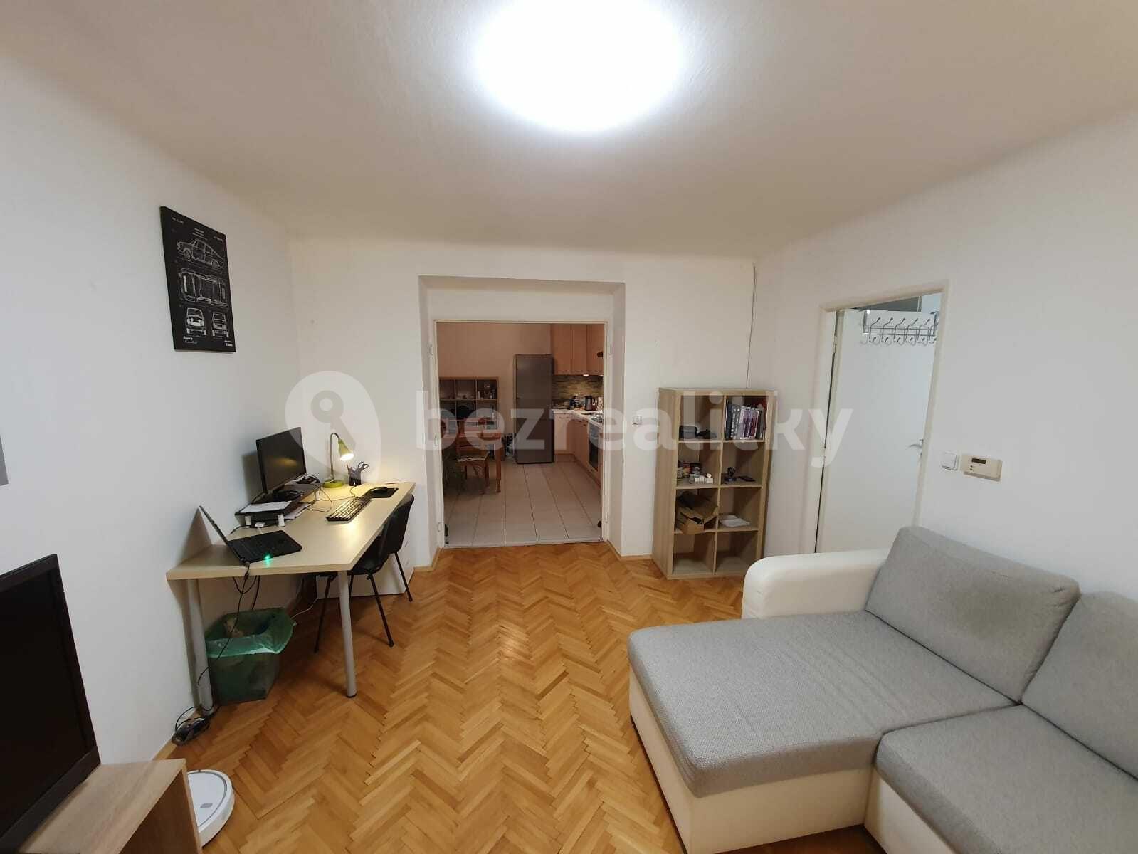 2 bedroom flat to rent, 50 m², Vostrovská, Prague, Prague