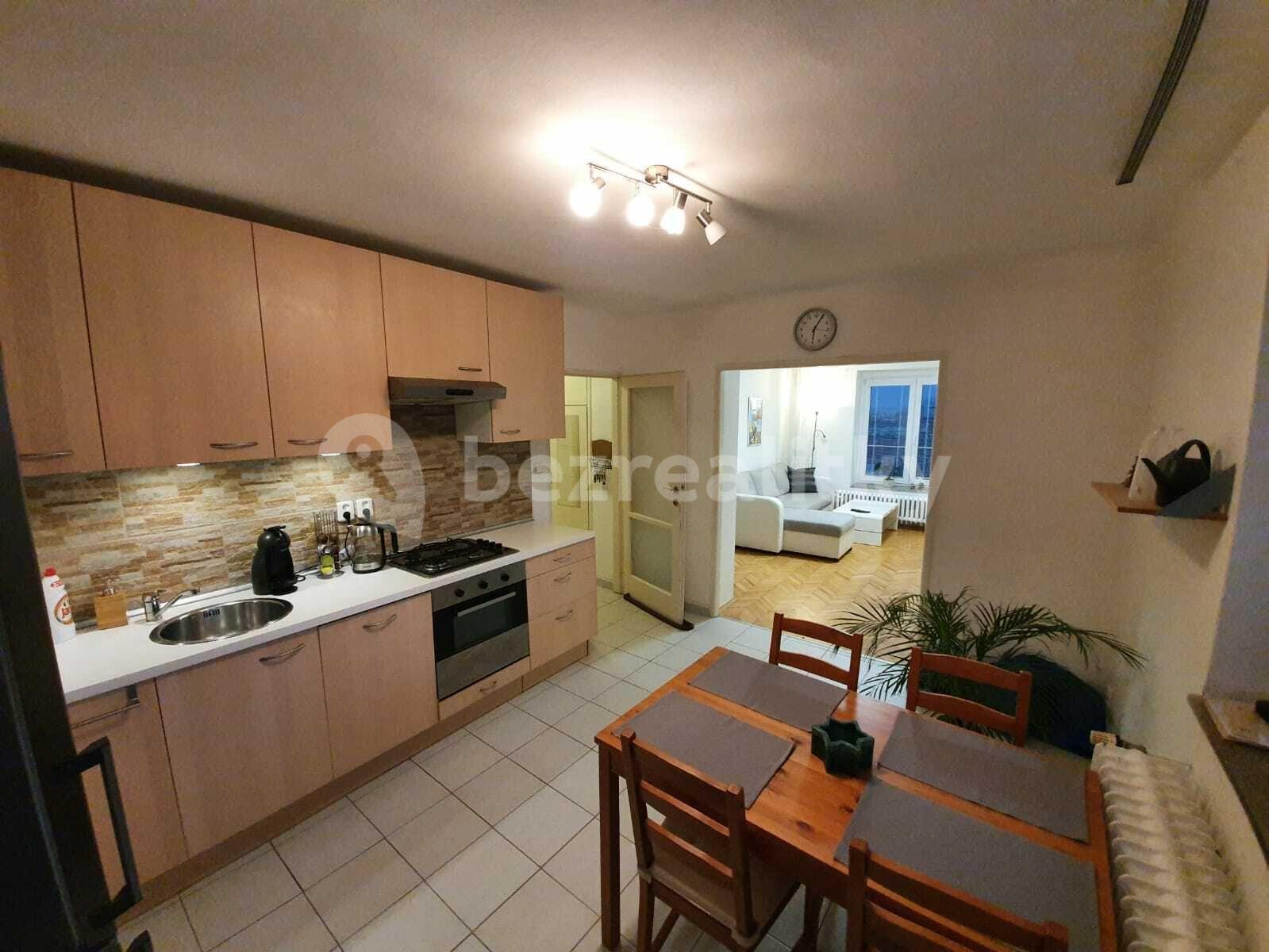 2 bedroom flat to rent, 50 m², Vostrovská, Prague, Prague