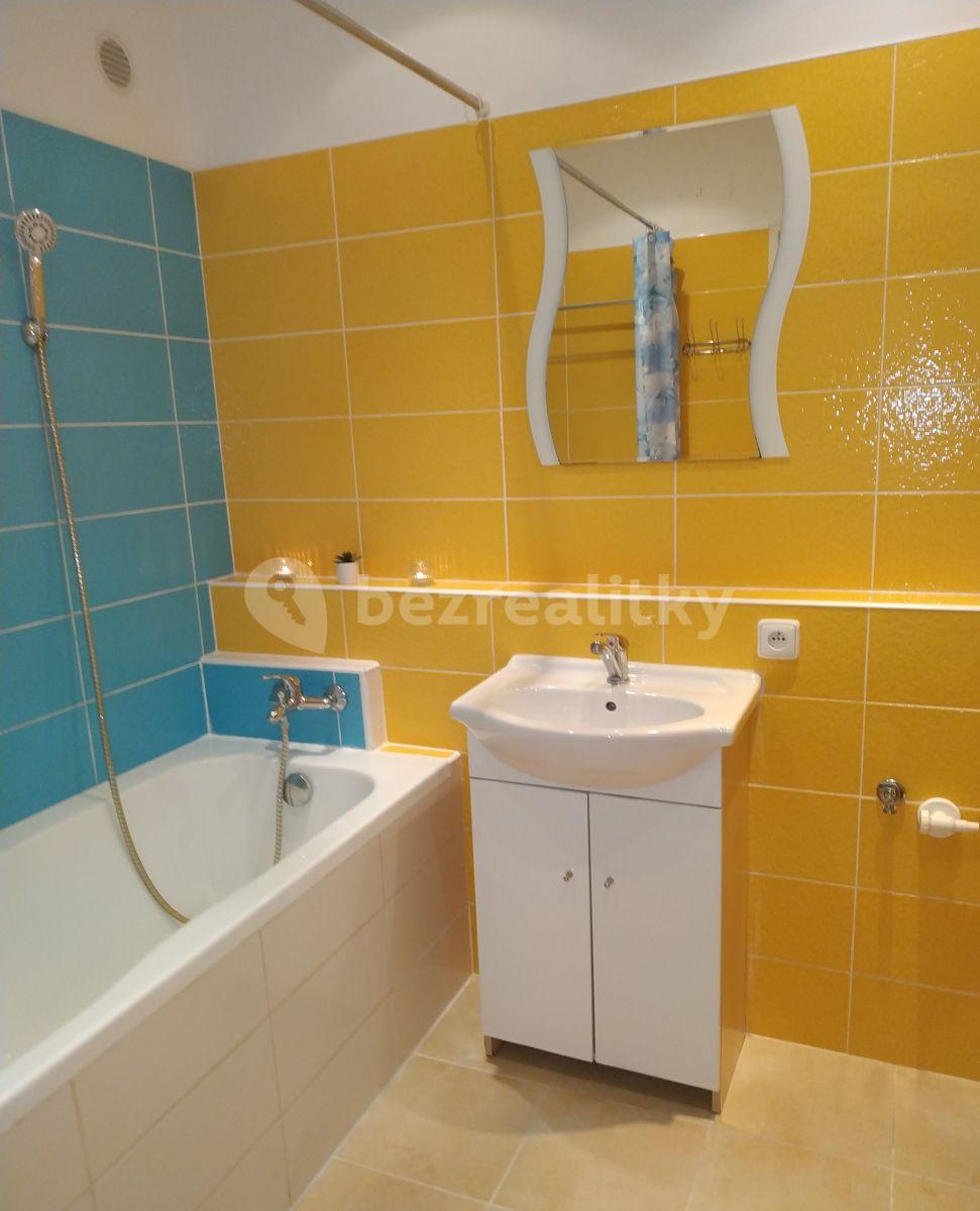 1 bedroom flat to rent, 41 m², Kunětická, Pardubice, Pardubický Region