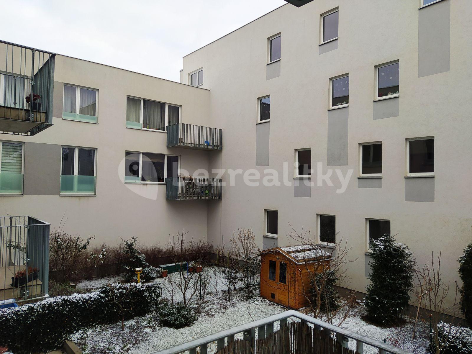 1 bedroom with open-plan kitchen flat to rent, 56 m², Novostrašnická, Prague, Prague