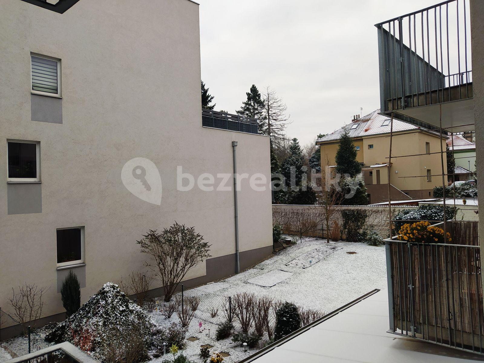 1 bedroom with open-plan kitchen flat to rent, 56 m², Novostrašnická, Prague, Prague