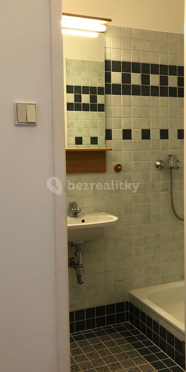 2 bedroom flat to rent, 65 m², Nad Popelkou, Prague, Prague