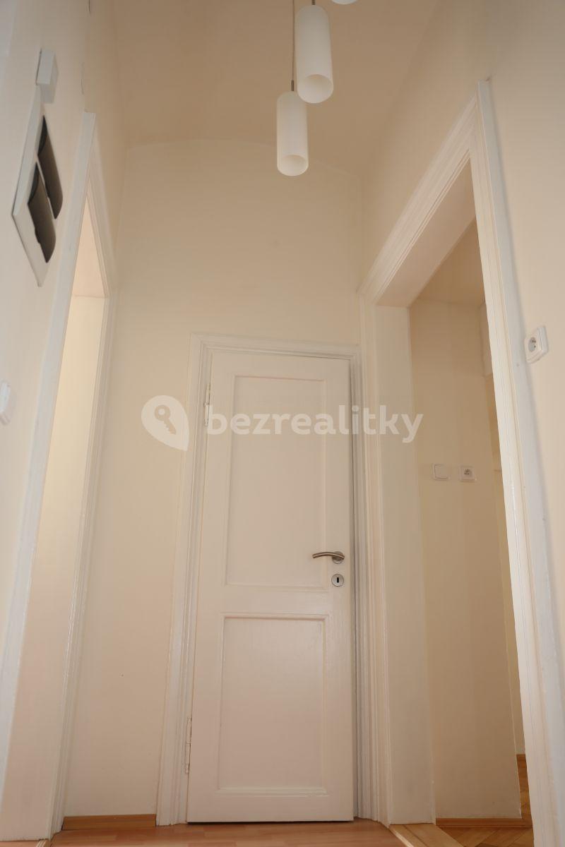 1 bedroom flat to rent, 42 m², Na Míčánkách, Prague, Prague