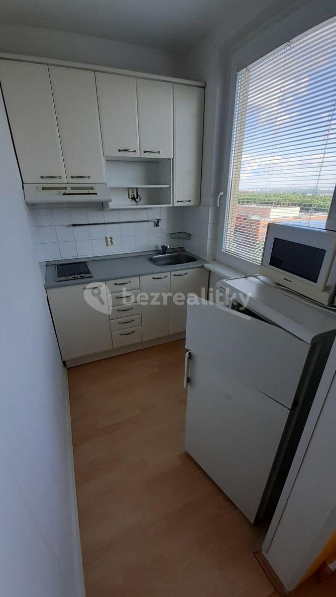 Studio flat to rent, 30 m², Mazurská, Prague, Prague