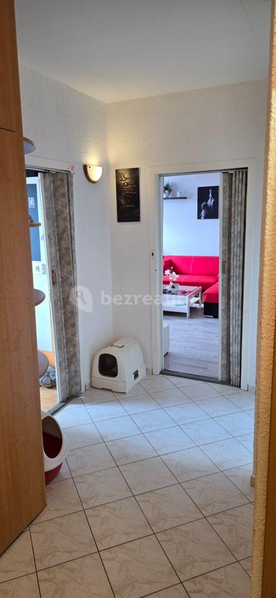 3 bedroom flat to rent, 73 m², U Kostela, Jablonec nad Nisou, Liberecký Region