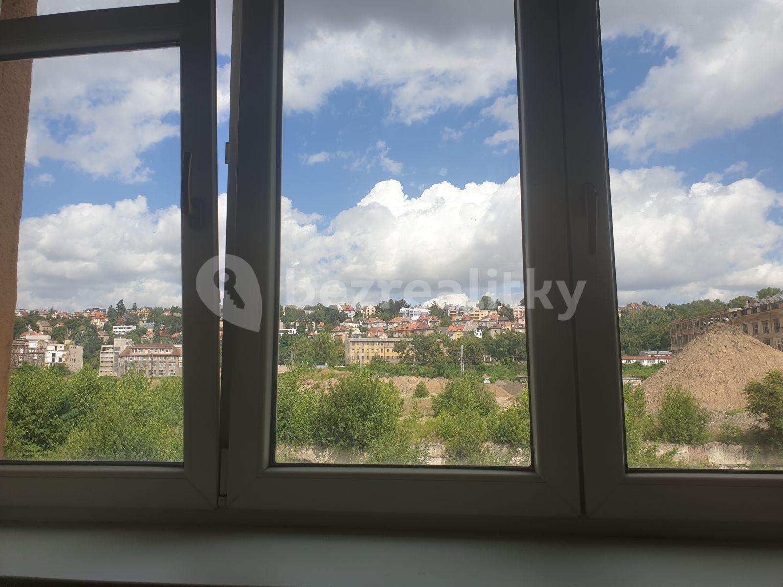 Studio flat to rent, 26 m², Kolbenova, Prague, Prague