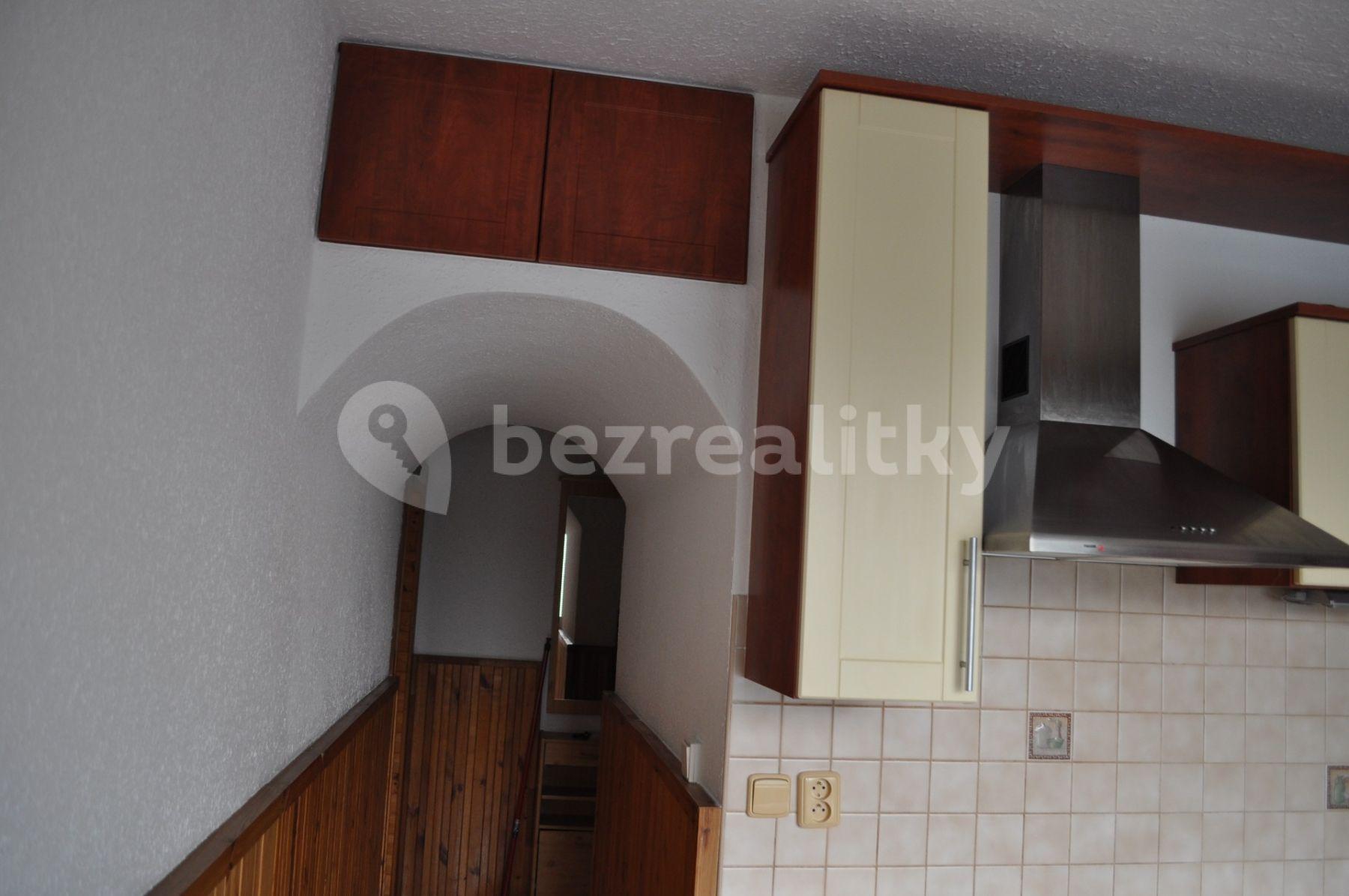 3 bedroom flat to rent, 72 m², Žlutická, Plzeň, Plzeňský Region