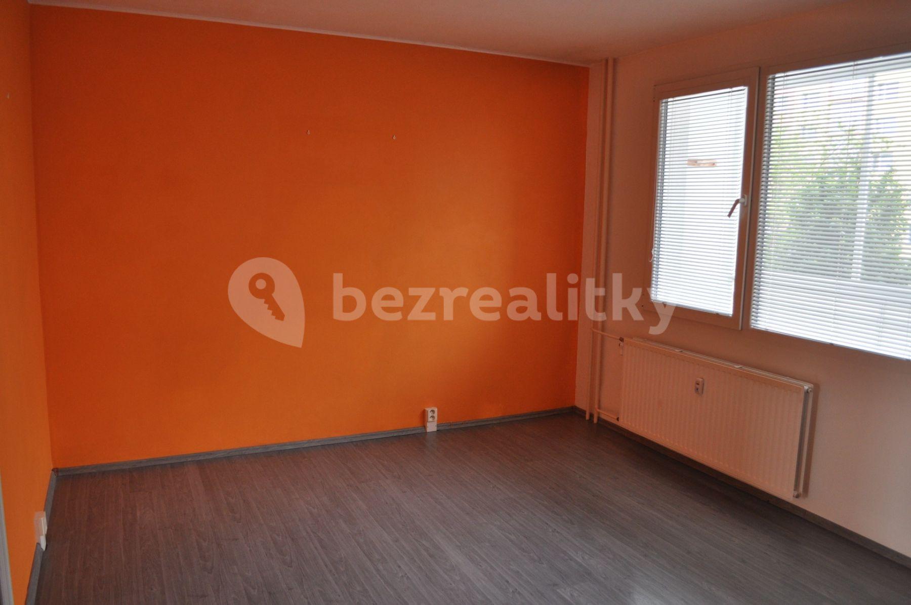 3 bedroom flat to rent, 72 m², Žlutická, Plzeň, Plzeňský Region