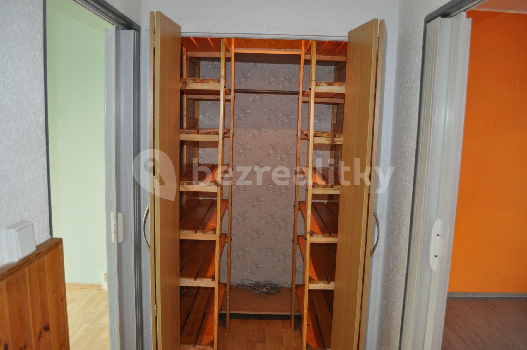 3 bedroom flat to rent, 72 m², Žlutická, Plzeň, Plzeňský Region