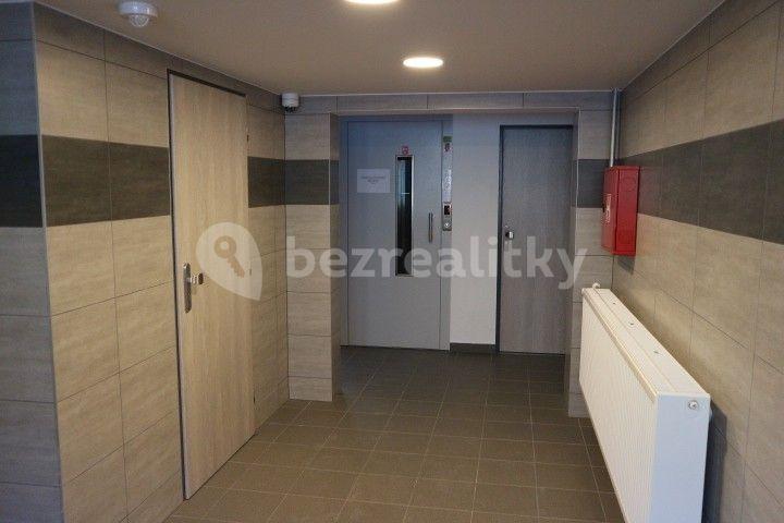 3 bedroom flat to rent, 72 m², Žlutická, Plzeň, Plzeňský Region