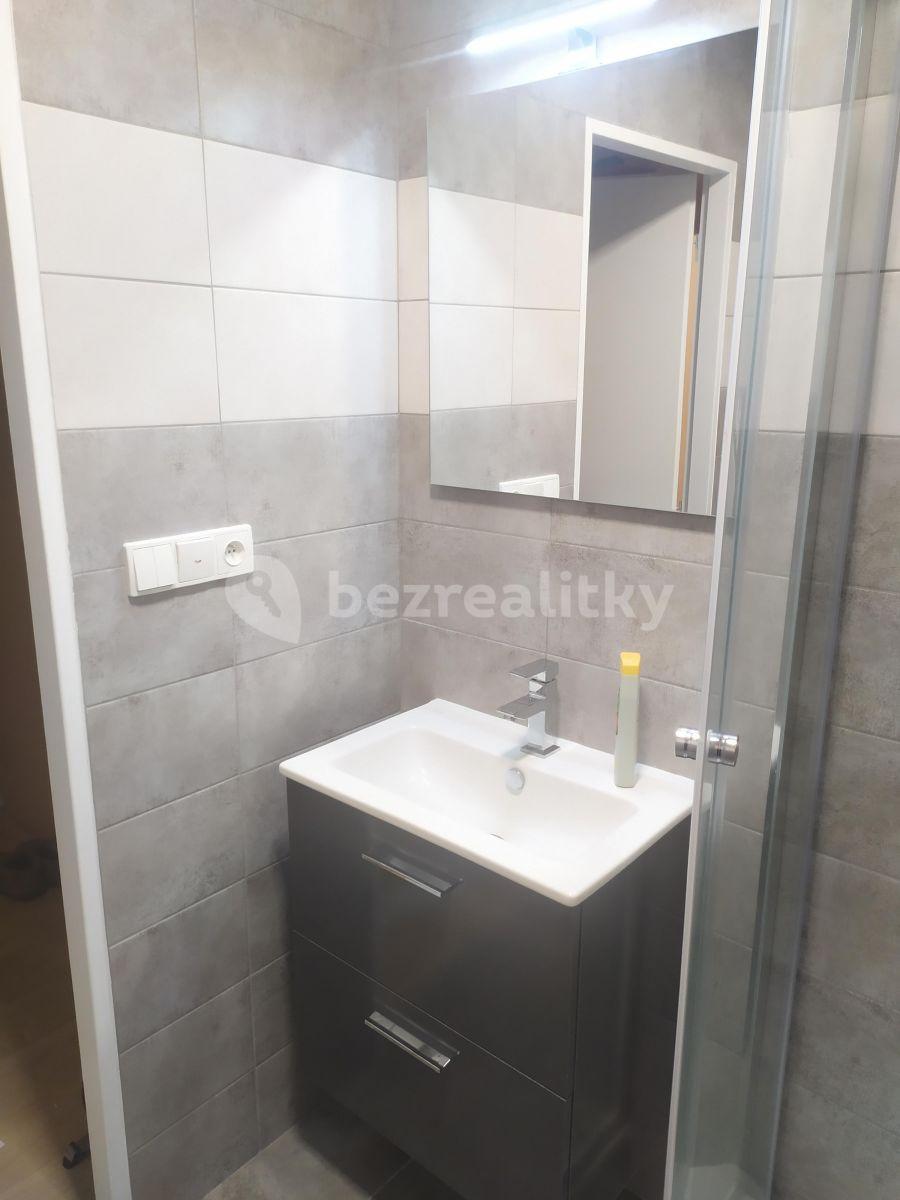 3 bedroom flat for sale, 60 m², K Zastávce, Prague, Prague