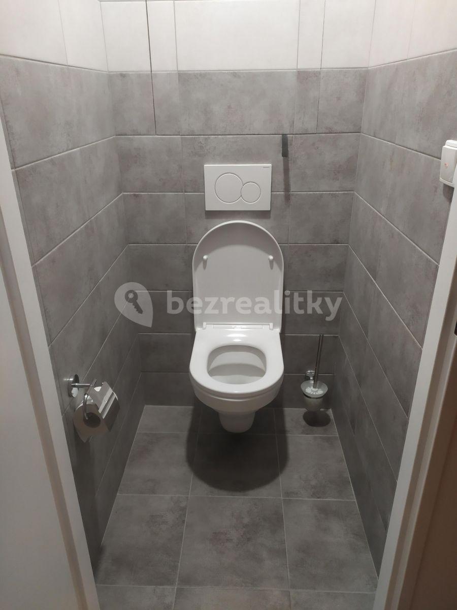 3 bedroom flat for sale, 52 m², K Zastávce, Prague, Prague