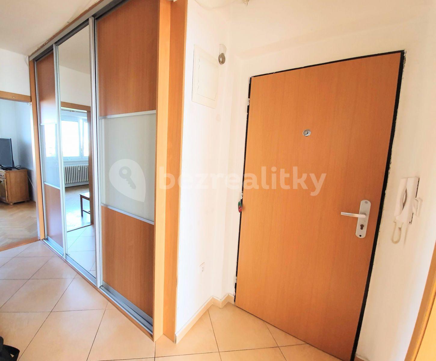 2 bedroom with open-plan kitchen flat to rent, 57 m², Bělčická, Prague, Prague