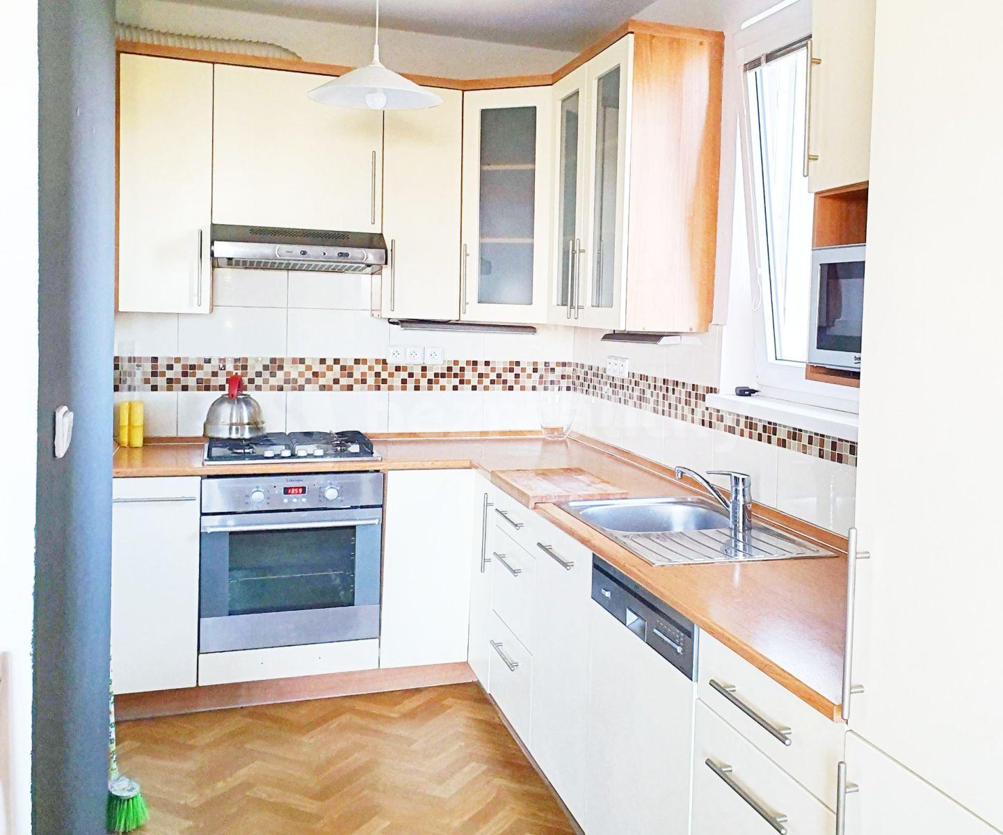 2 bedroom with open-plan kitchen flat to rent, 57 m², Bělčická, Prague, Prague