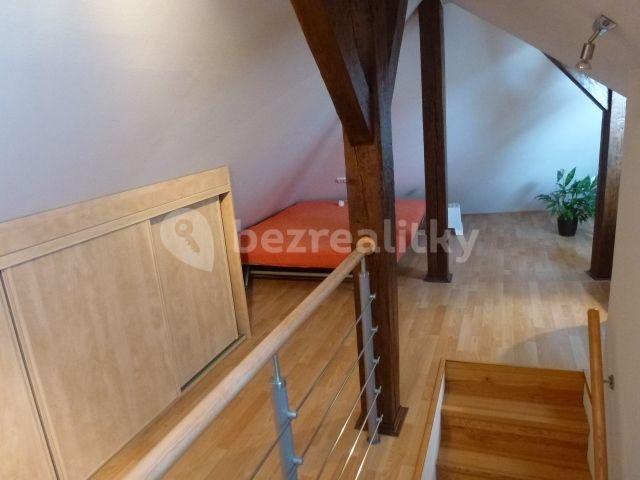 2 bedroom with open-plan kitchen flat to rent, 86 m², V Podluží, Prague, Prague