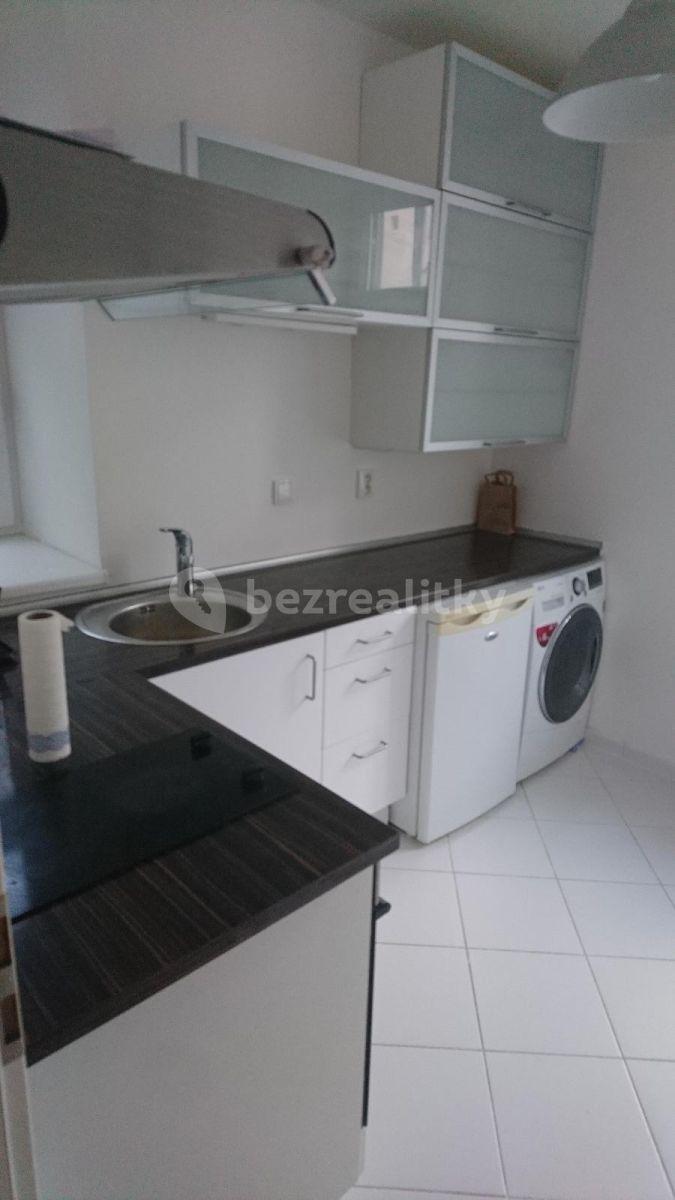 1 bedroom flat to rent, 36 m², Grohova, Brno, Jihomoravský Region