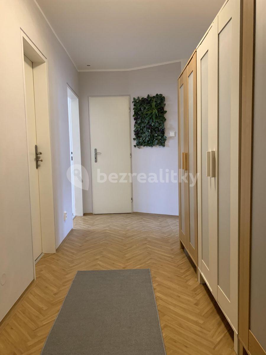 2 bedroom flat to rent, 72 m², Muchova, Prague, Prague