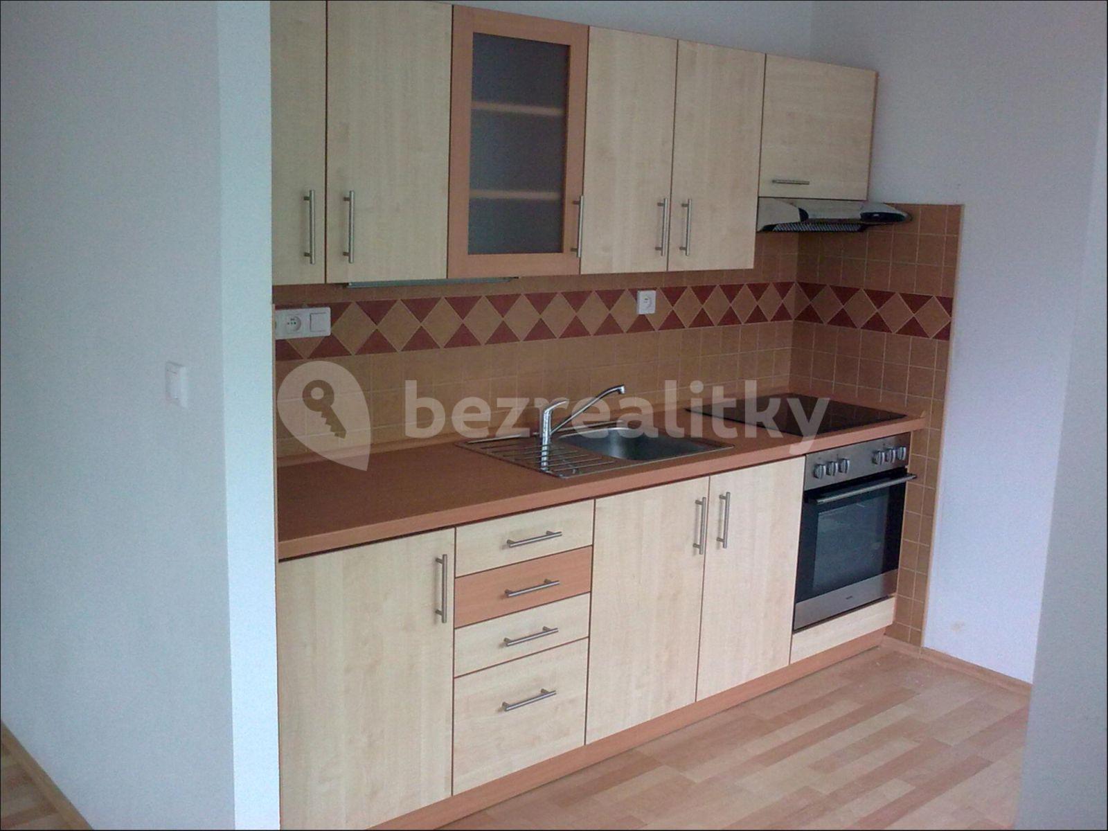 Studio flat to rent, 45 m², Plánická, Klatovy, Plzeňský Region