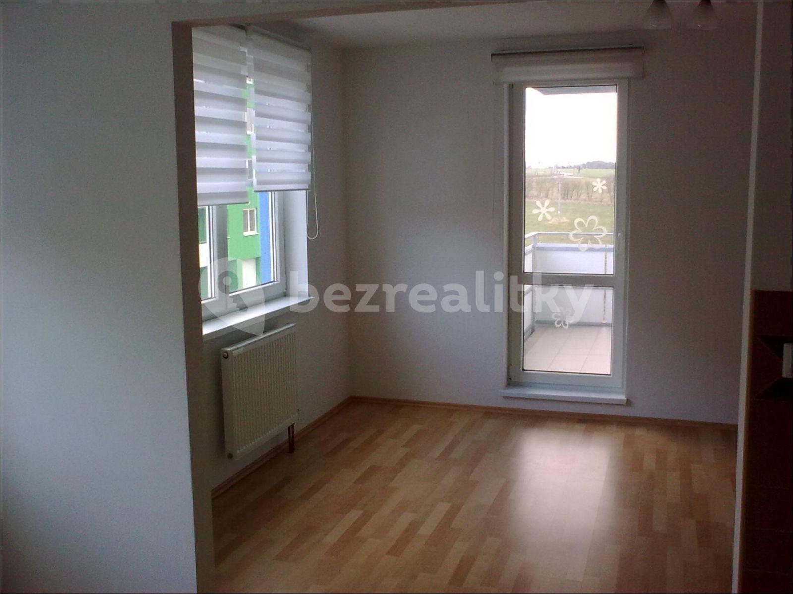 Studio flat to rent, 45 m², Plánická, Klatovy, Plzeňský Region