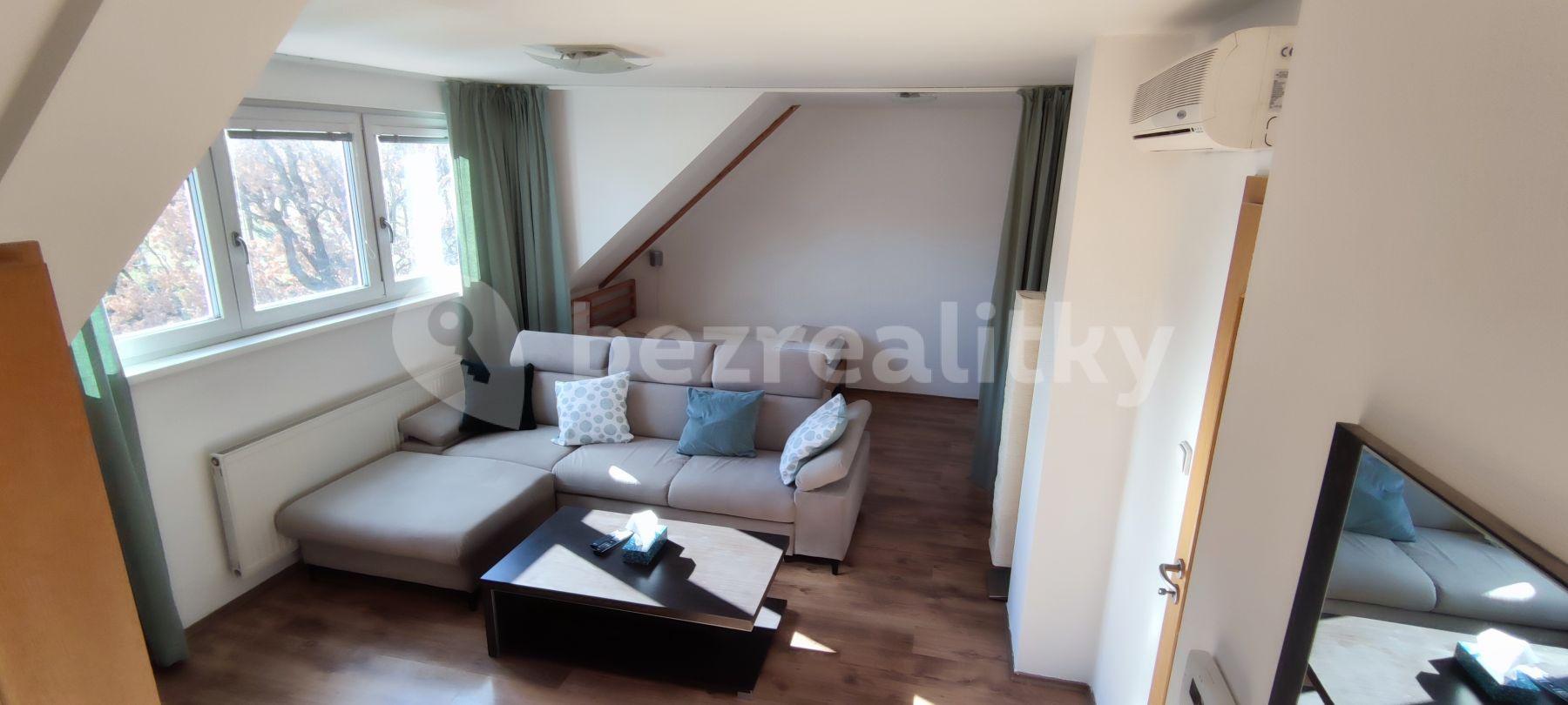 2 bedroom flat to rent, 72 m², Na Ořechovce, Prague, Prague