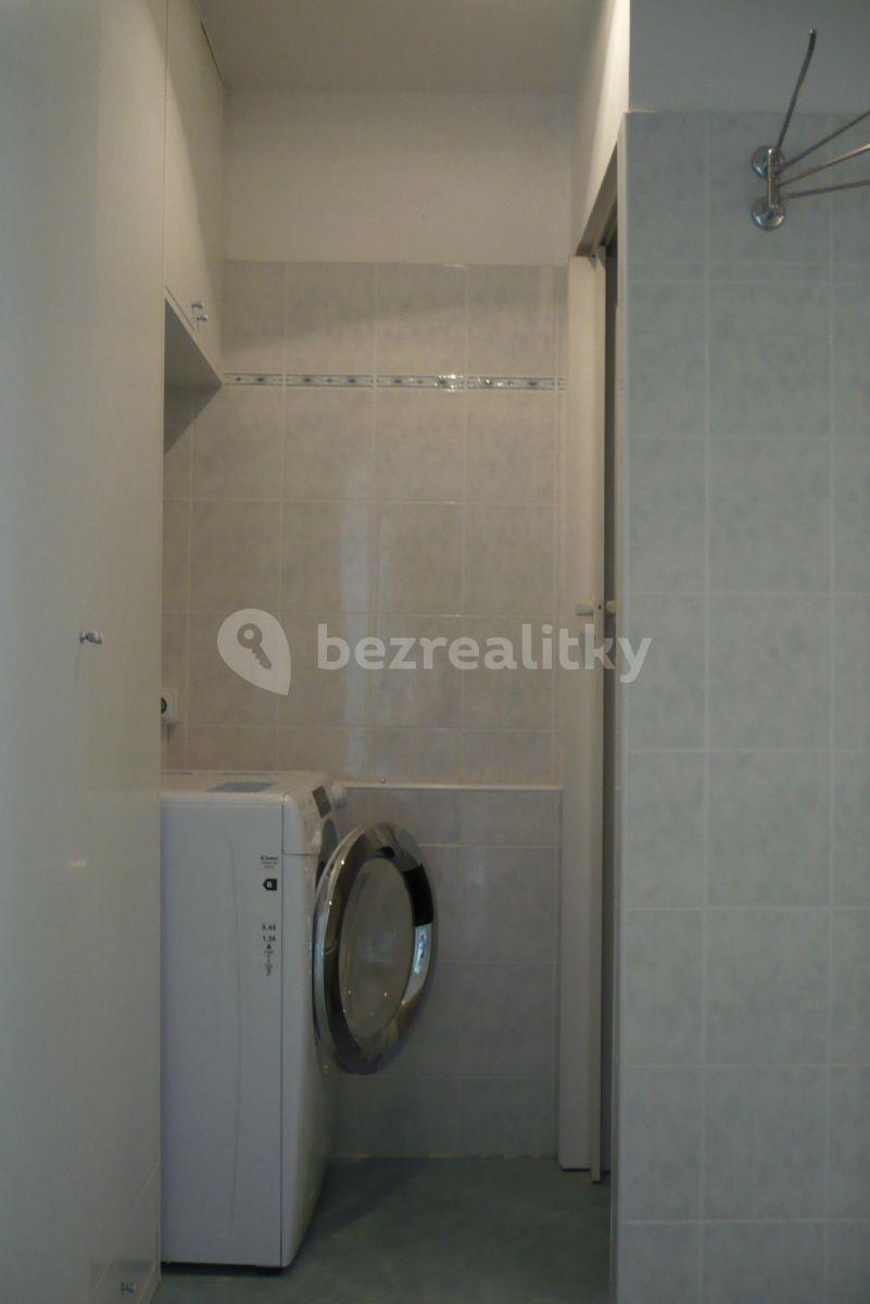 3 bedroom flat to rent, 60 m², Veltruská, Prague, Prague