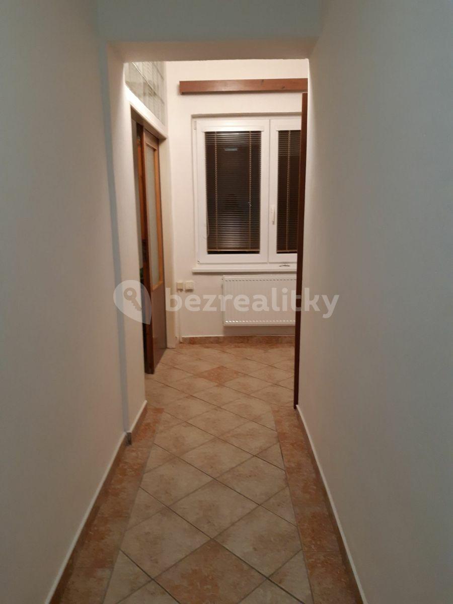 2 bedroom flat to rent, 61 m², Havlíčkova, Modřice, Jihomoravský Region