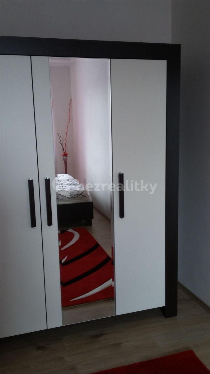 1 bedroom with open-plan kitchen flat to rent, 52 m², Halasova, Jihlava, Vysočina Region