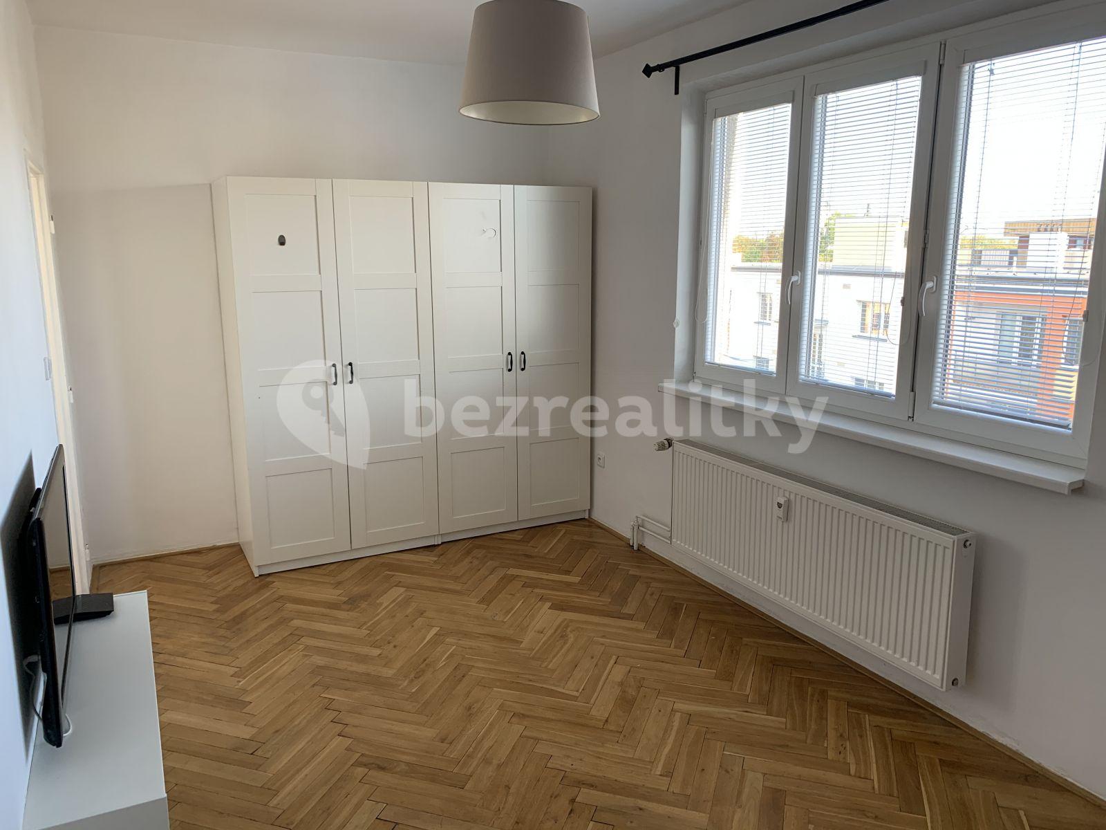 1 bedroom flat to rent, 35 m², Na Hrádku, Pardubice, Pardubický Region