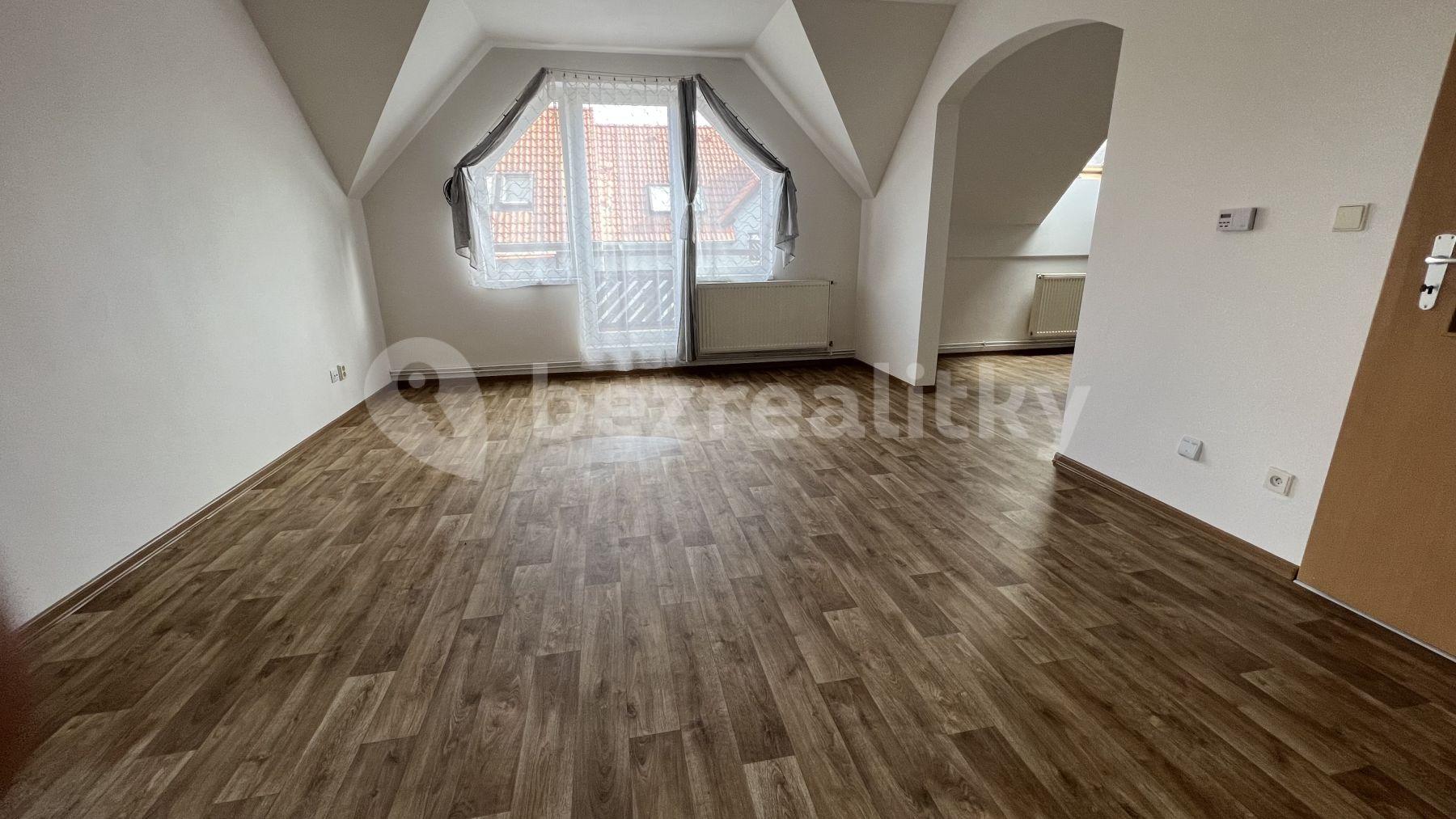 2 bedroom flat to rent, 69 m², Bohuslava Martinů, Říčany, Středočeský Region